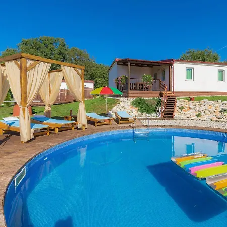 Holiday Jelovci-3 * Mofardini